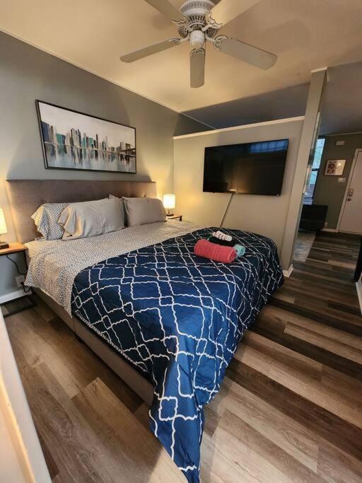 Blue Shark *W7* @ Montrose 1Br Private King Loft Apartment Houston Luaran gambar
